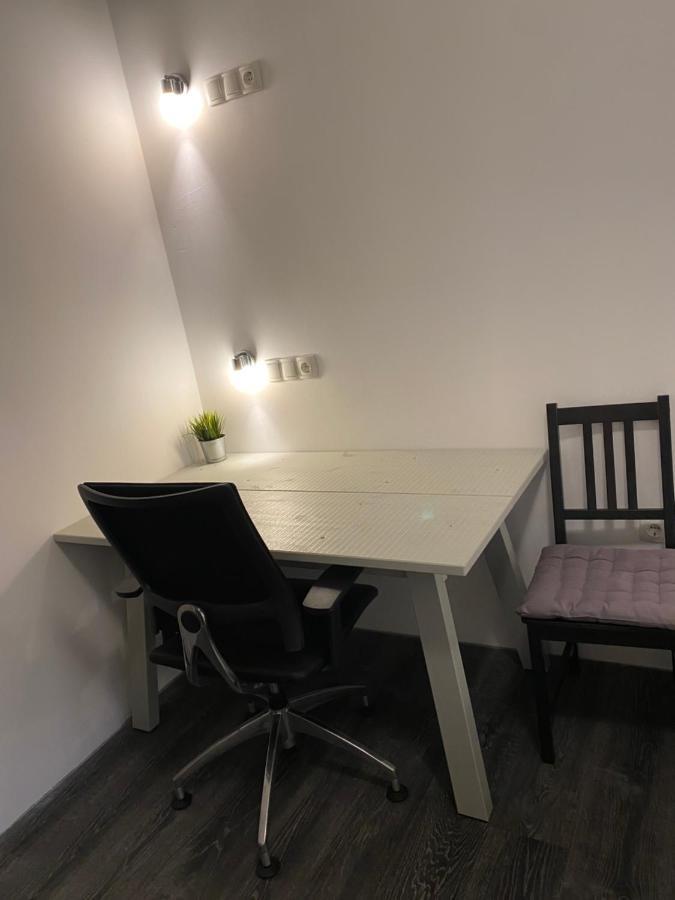 The Best Hostel Блед Екстериор снимка